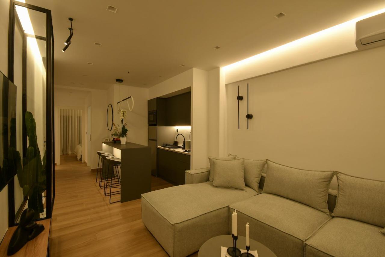 Luxury Downtown Apartment C2 Thessaloniki Buitenkant foto